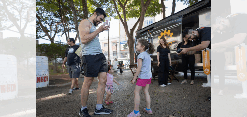 Dia dos Pais ACIF leva basquete, skate, recreação e guloseimas à Praça da Juventude