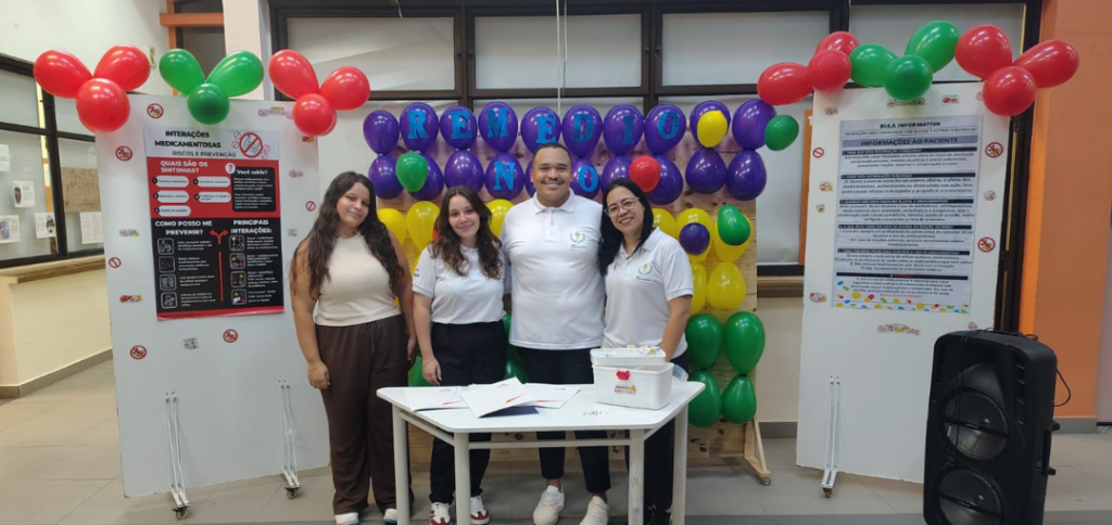 Jovens Talentos do Senac Promovem Conscientização sobre os Riscos da Interação entre Medicamentos e Álcool