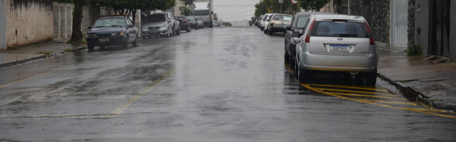 Rua Rosa Del Monte passa a ter sentido único no Jardim Ângela Rosa em Franca-SP