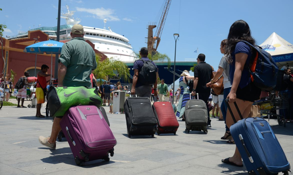 Brasil é quarto país que mais ampliou turismo internacional, diz OCDE