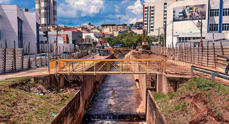 Obras nos córregos Cubatão, Bagres e do Jardim Palmeiras entram em nova etapa